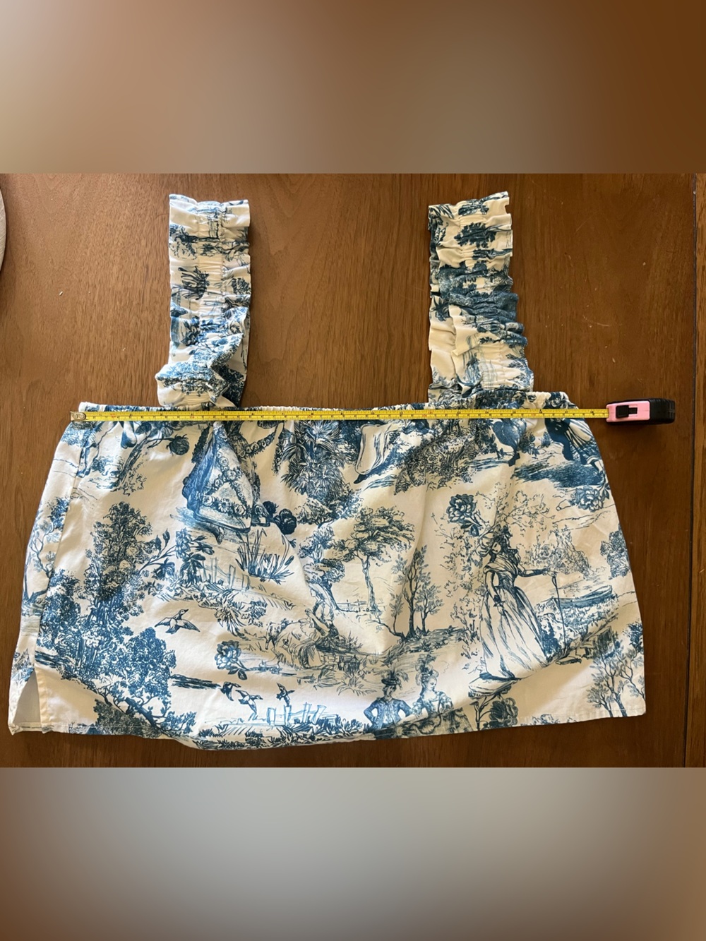 Gianni Bini Blue and White Toile Crop Top - Picture 5 of 6